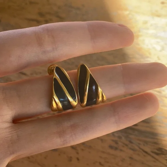 Monet Gold and Black Earrings - Picture 4 of 4